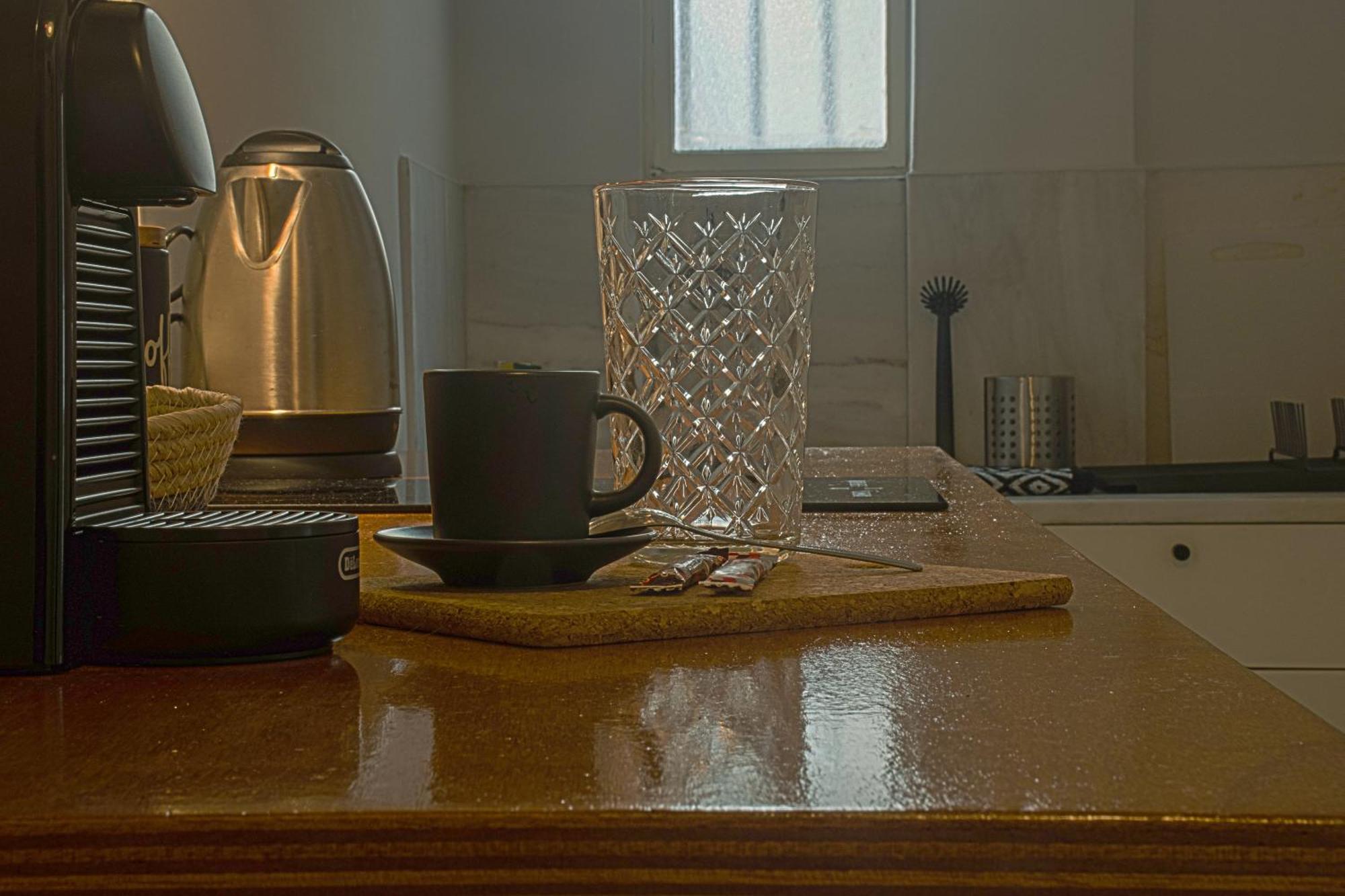 Exarcheia Urban Studio Apartment Атина Екстериор снимка